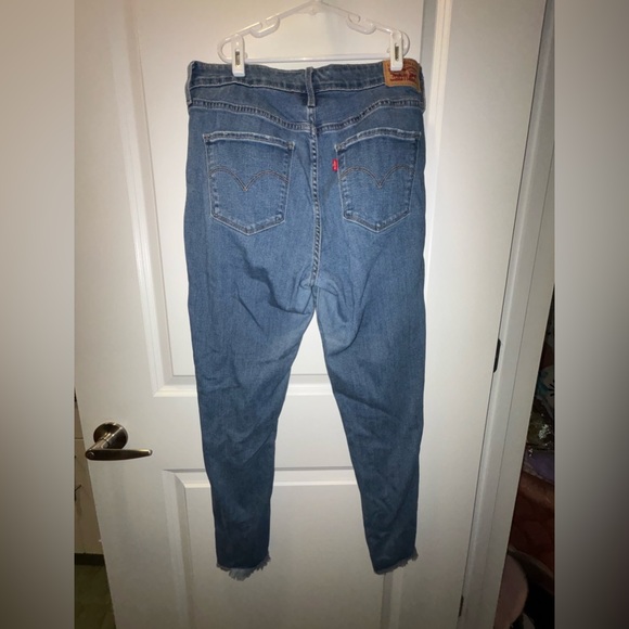 Levi 721 High rise skinny size 32 jeans - Picture 3 of 4